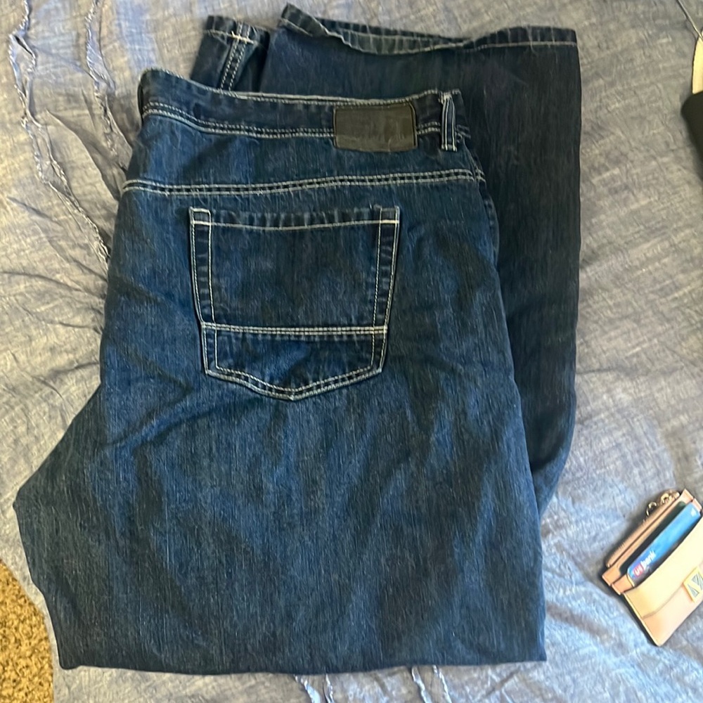 Men’s blue jeans . like new 46x30 .
